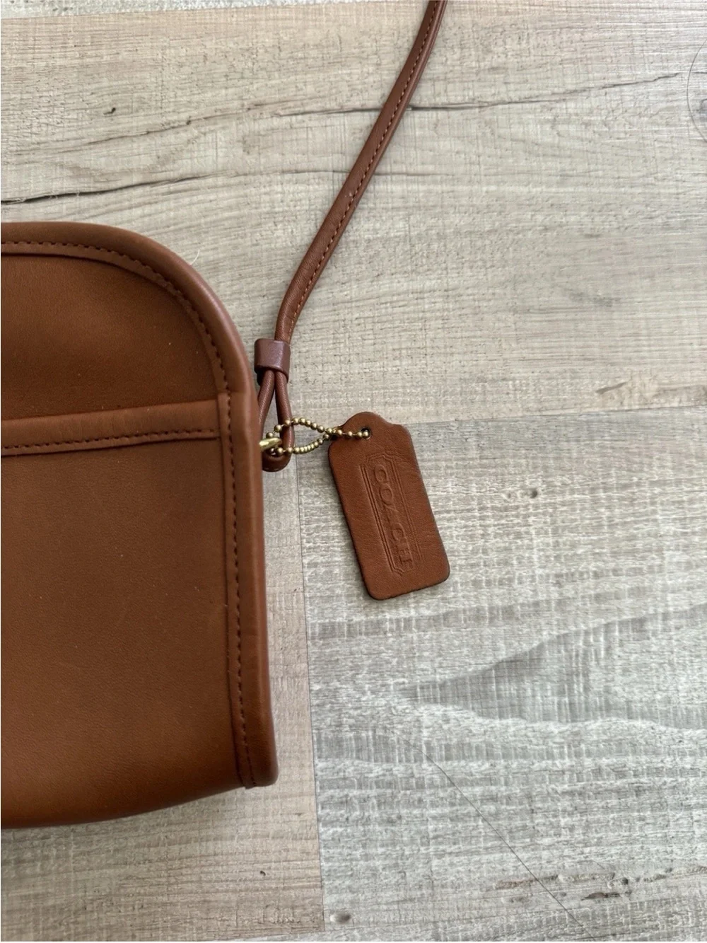 Vintage Coach Crossbody Bag Tanned Leather